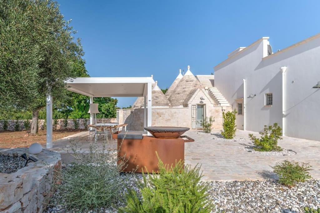 Trullo Under The Apulian Sky By Raro Villas Martina Franca Esterno foto