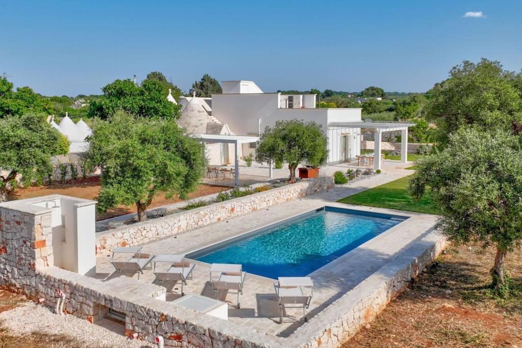 Trullo Under The Apulian Sky By Raro Villas Martina Franca Esterno foto