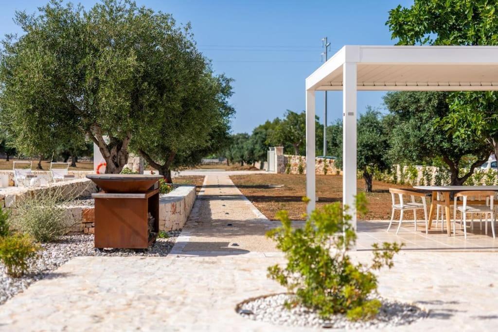 Trullo Under The Apulian Sky By Raro Villas Martina Franca Esterno foto