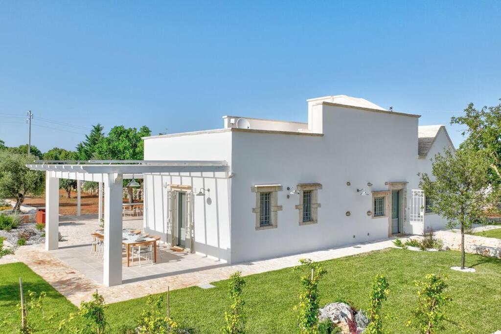 Trullo Under The Apulian Sky By Raro Villas Martina Franca Esterno foto