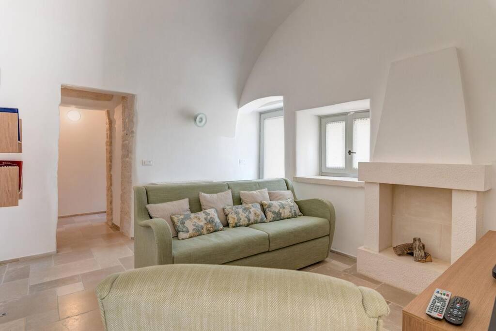 Trullo Under The Apulian Sky By Raro Villas Martina Franca Esterno foto